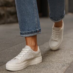 Betsey Johnson Platform Pearl Shoes: Size- 8.5